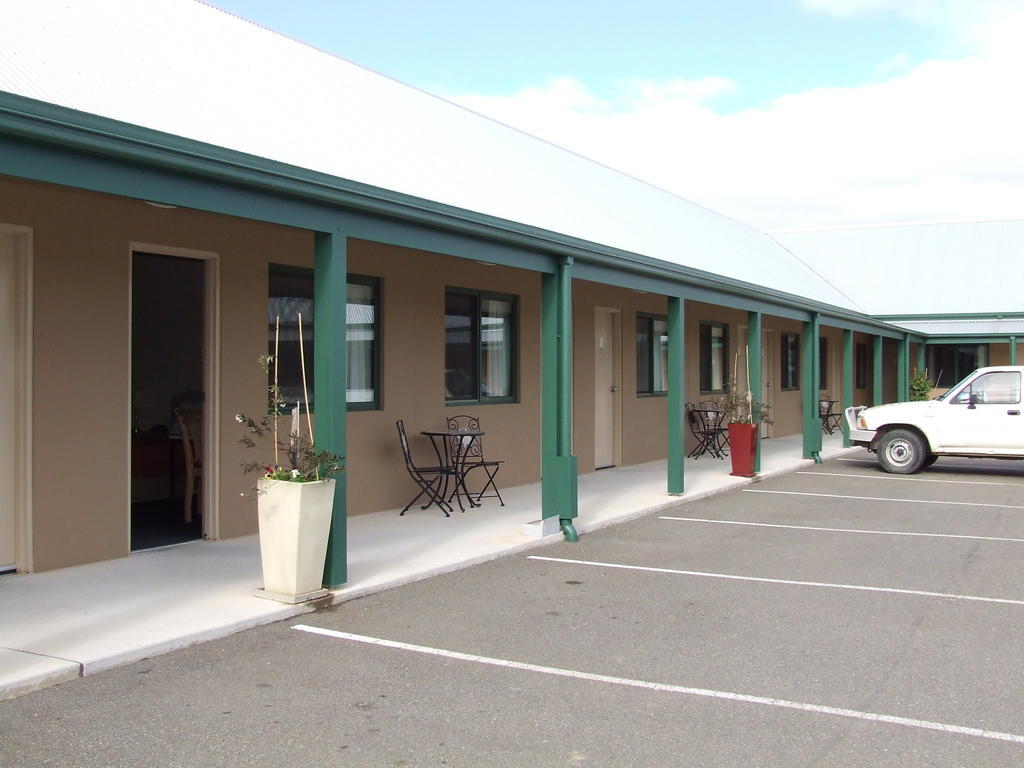 The Bakehouse Motel Goulburn Zewnętrze zdjęcie
